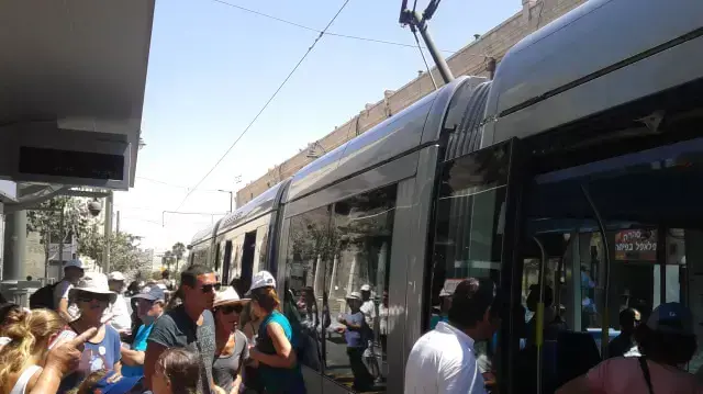 ירושלים 5 - הרכבת החשמלית בירושלים ירושלים 5 - הרכבת החשמלית בירושלים