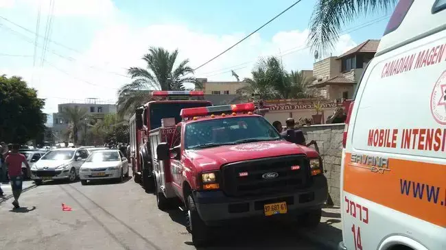 שני ילדים נשרפו ופונו במצב קשה בבית בכפר מנדא, ספטמבר 2013 שני ילדים נשרפו ופונו במצב קשה בבית בכפר מנדא, ספטמבר 2013