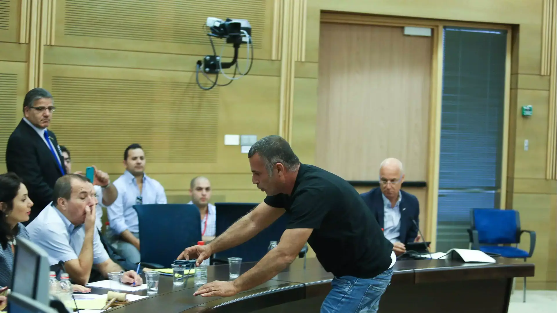 עובד חוגי נציג תושבי דרום תל אביב בוועידת הפנים של הכנסת שעסקה במסתננים. 17 בספטמבר 2013 עובד חוגי נציג תושבי דרום תל אביב בוועידת הפנים של הכנסת שעסקה במסתננים. 17 בספטמבר 2013