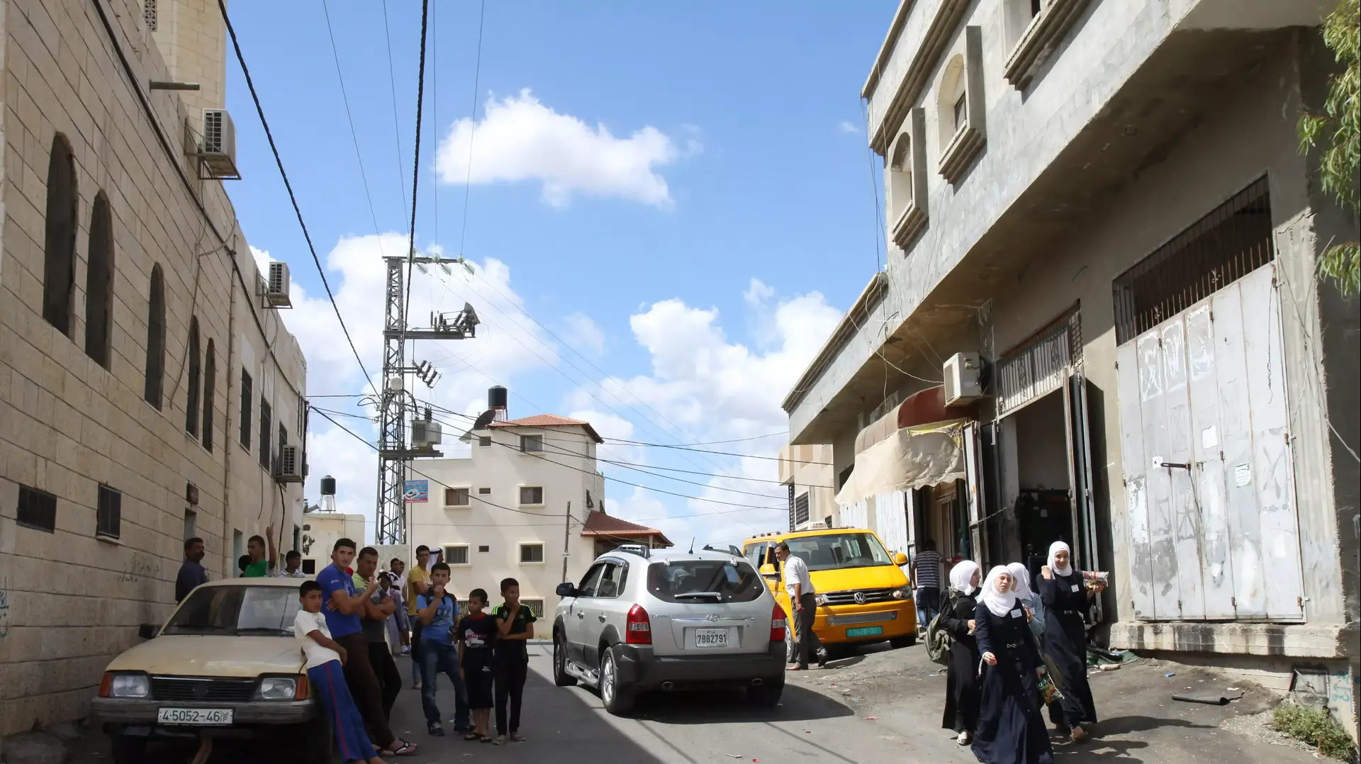 הכפר בית יאמין שם גר המחבל נידאל עמאר שרצח את החייל תומר חזן הכפר בית יאמין שם גר המחבל נידאל עמאר שרצח את החייל תומר חזן