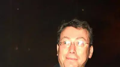 נועם סמל בקאמרי נועם סמל בקאמרי