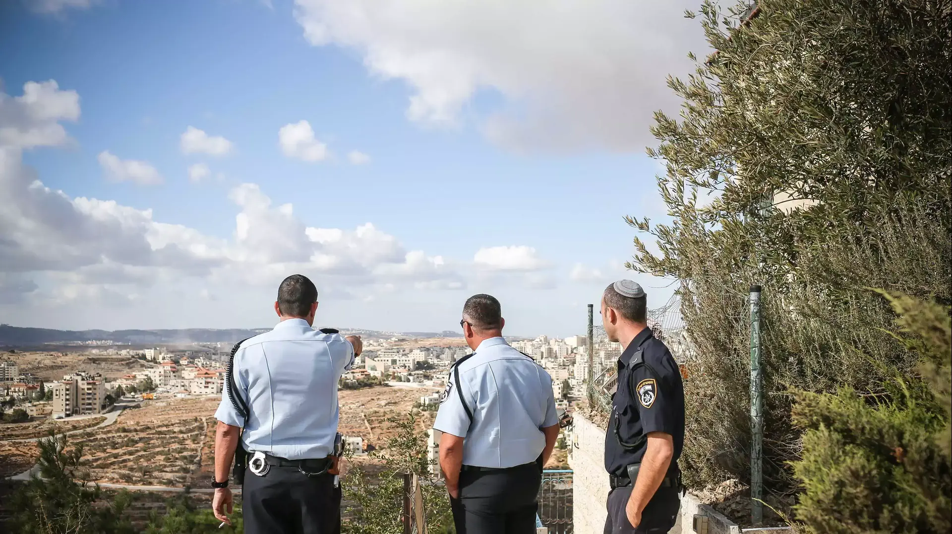 סריקות ביישוב פסגות יום לאחר החשד לחדירה ליישוב ופציעת ילדה