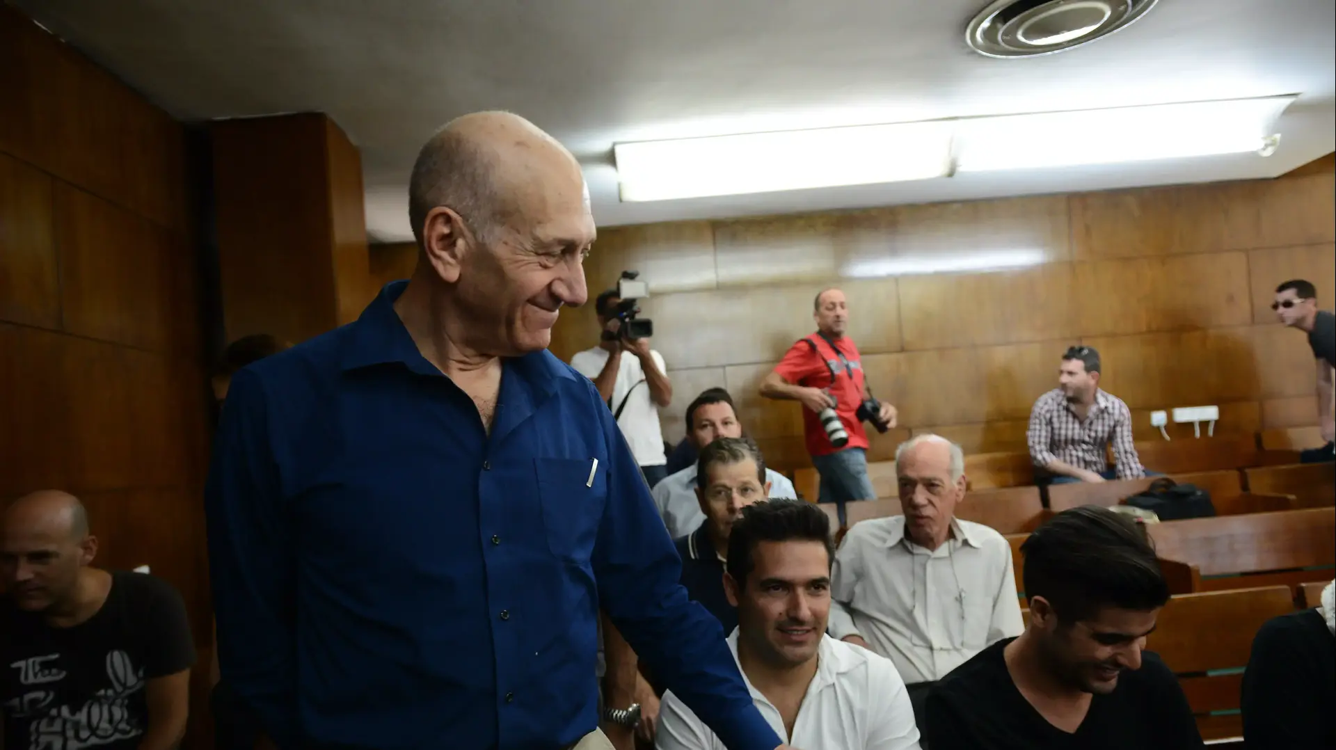 אהוד אולמרט מגיע להעיד במשפט הולילנד בביהמ"ש המחוזי ת"א אהוד אולמרט מגיע להעיד במשפט הולילנד בביהמ"ש המחוזי ת"א