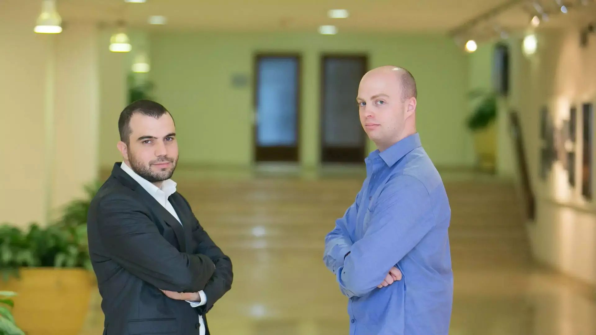 אמיר תיבון הכתב המדיני ועומרי נחמיאס הכתב הפוליטי של וואלה! חדשות