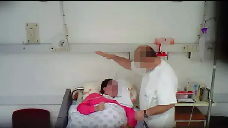 תיעוד ההתעללות במטופלת בתרדמת על ידי הצוות הרפואי בבית החולים אלישע בחיפה תיעוד ההתעללות במטופלת בתרדמת על ידי הצוות הרפואי בבית החולים אלישע בחיפה