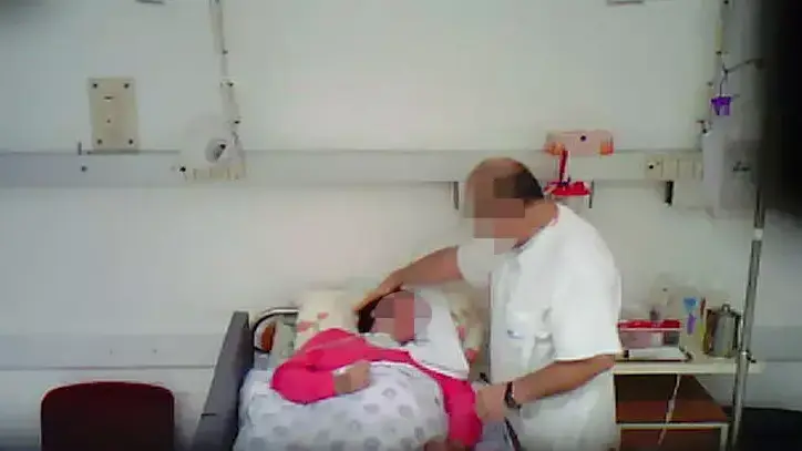 תיעוד ההתעללות במטופלת בתרדמת על ידי הצוות הרפואי בבית החולים אלישע בחיפה