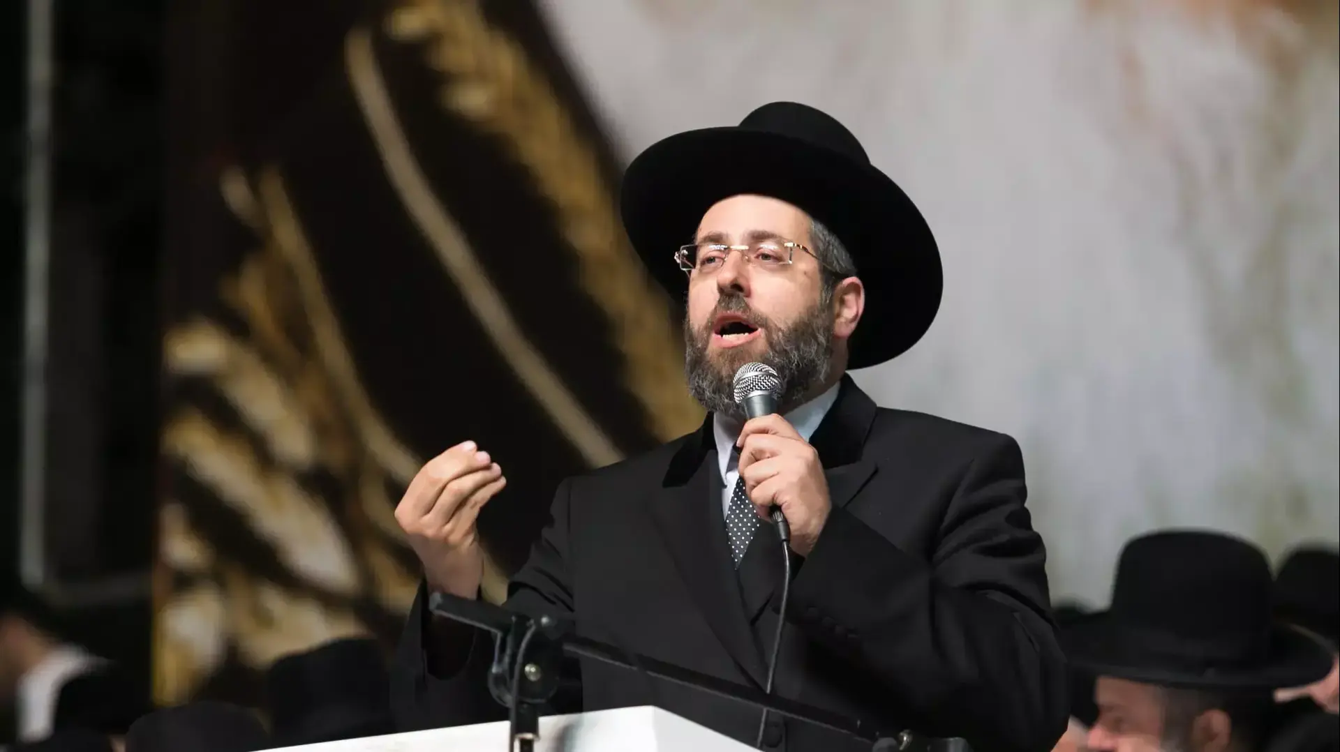 הרב הראשי לישראל דוד לאו בעצרת לזכרו של הרב עובדיה יוסף. סנהדריה, ירושלים.