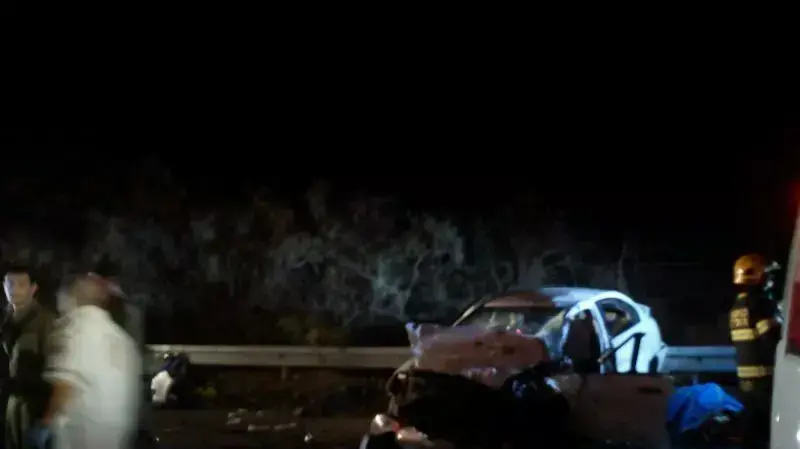 שני הרוגים וחמישה פצועים בתאונה קשה בצפון ים המלח, 16 באוקטובר 2013 שני הרוגים וחמישה פצועים בתאונה קשה בצפון ים המלח, 16 באוקטובר 2013