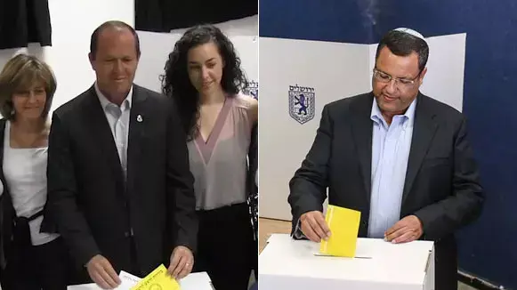 משה ליאון ניר ברקת מצביעים בחירות מקומיות משה ליאון ניר ברקת מצביעים בחירות מקומיות