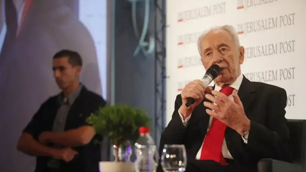 נשיא המדינה שמעון פרס בועידת הדיפלומטים של הג'רוזלם פוסט נשיא המדינה שמעון פרס בועידת הדיפלומטים של הג'רוזלם פוסט