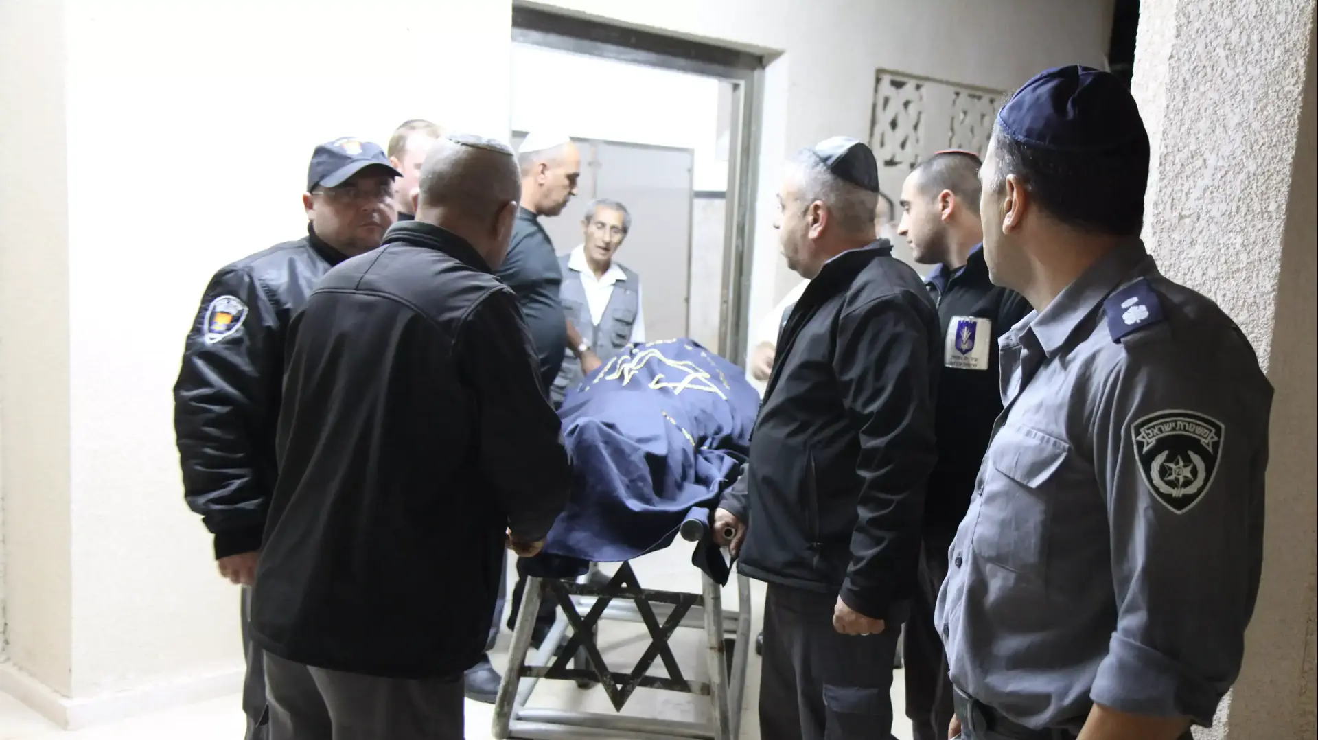 הלווית ציפורה צרור שנהרגה בתאונת הדרכים הקטלנית בנתניה, אוקטובר 2013 הלווית ציפורה צרור שנהרגה בתאונת הדרכים הקטלנית בנתניה, אוקטובר 2013
