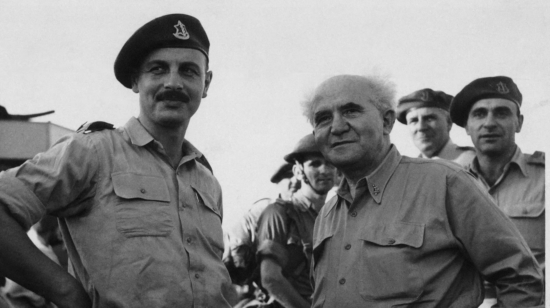 דוד בן גוריון והרמטכ"ל יגאל ידין. נובמבר 1950 דוד בן גוריון והרמטכ"ל יגאל ידין. נובמבר 1950