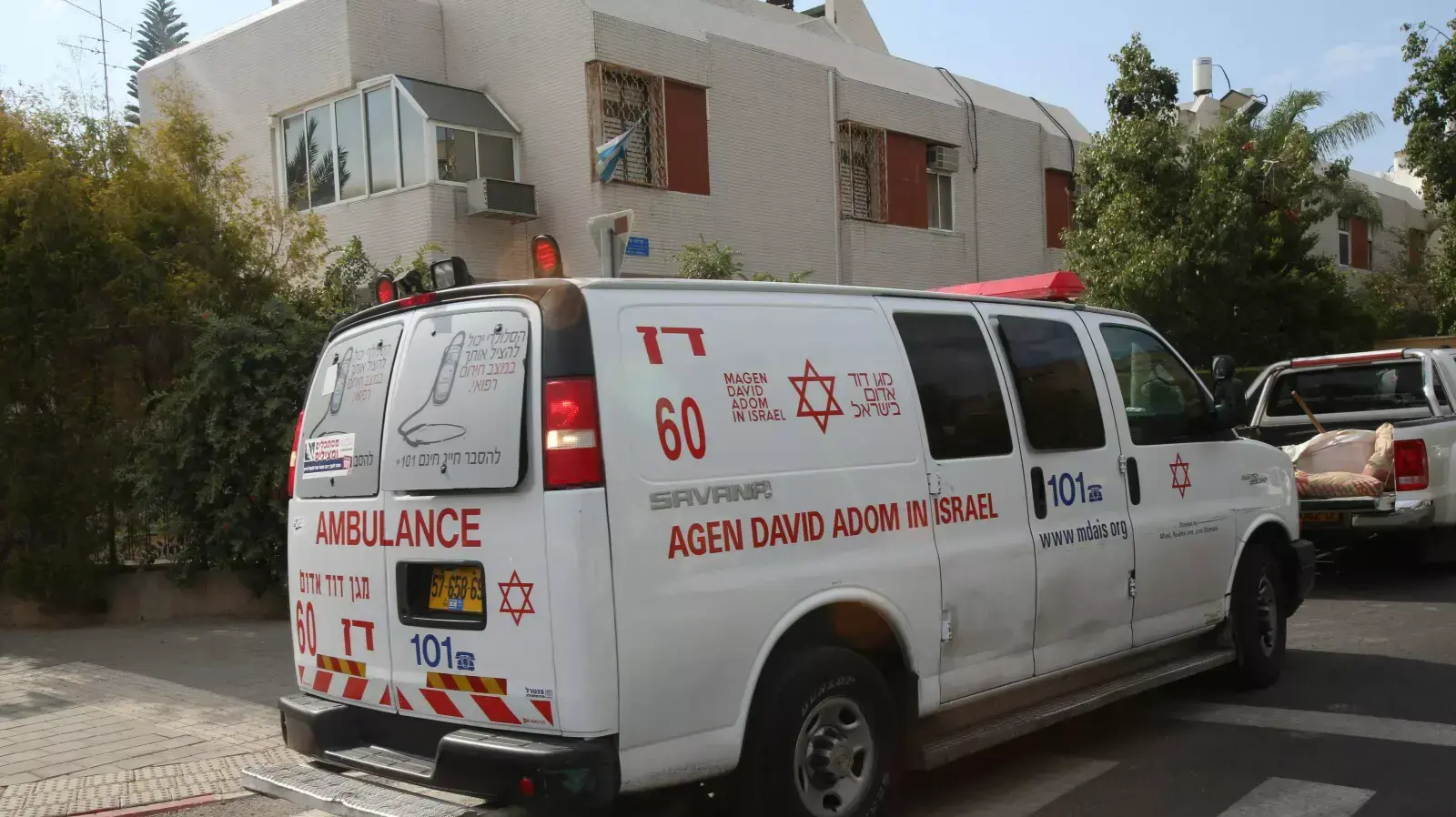 גופת גבר נמצאה בדירה בה פרצה שריפה בשכונת נאות אפקה בתל אביב גופת גבר נמצאה בדירה בה פרצה שריפה בשכונת נאות אפקה בתל אביב