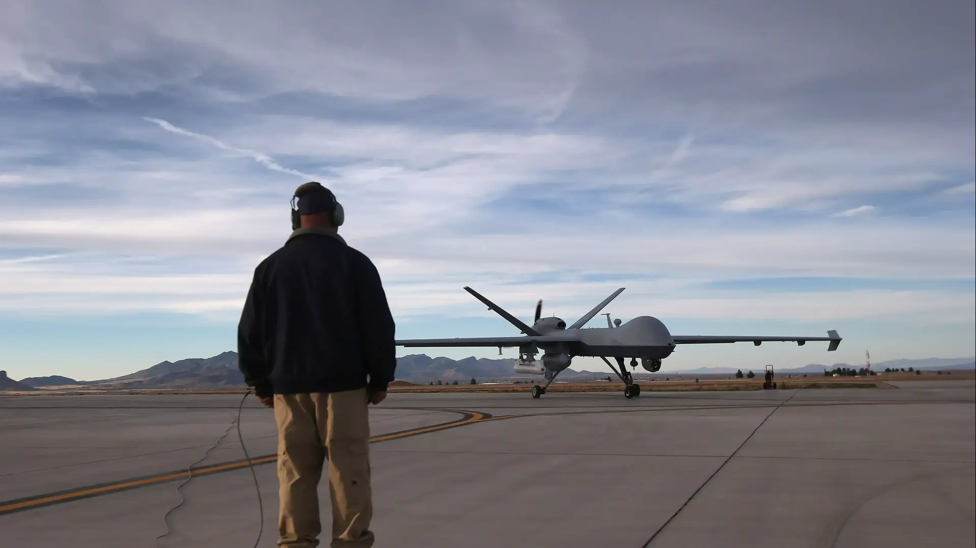 מל"ט MQ-9 פרדטור. אריזונה מל"ט MQ-9 פרדטור. אריזונה