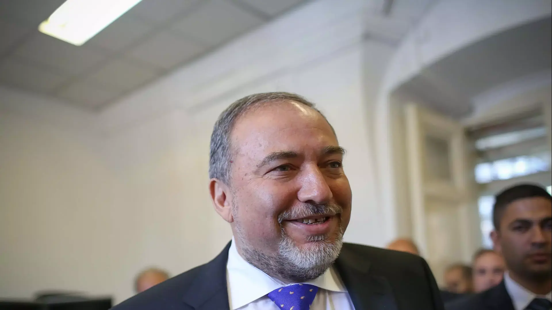 אביגדור ליברמן בבית משפט השלום בירושלים, נובמבר 2013 אביגדור ליברמן בבית משפט השלום בירושלים, נובמבר 2013