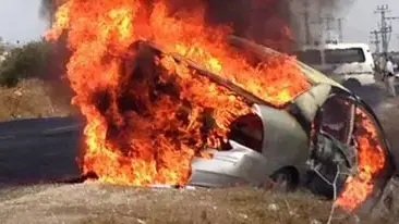 בקבוק תבערה הושלך על רכב בתקוע בקבוק תבערה הושלך על רכב בתקוע
