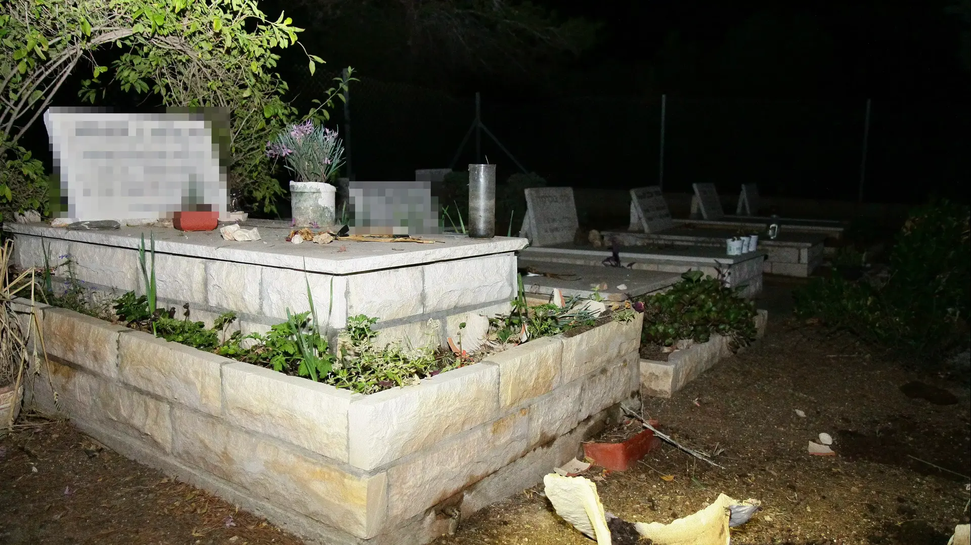 קברים חוללו בקיבוץ גבעת עוז בעמק יזרעאל קברים חוללו בקיבוץ גבעת עוז בעמק יזרעאל
