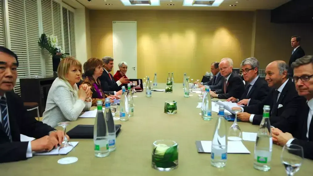 ישיבת שש המעצמות ואיראן בז'נבה ישיבת שש המעצמות ואיראן בז'נבה