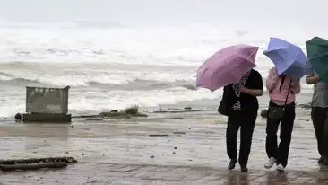 סופת הטייפון האיאן בחופי וייטנאם, 10 בנובמבר 2013 סופת הטייפון האיאן בחופי וייטנאם, 10 בנובמבר 2013