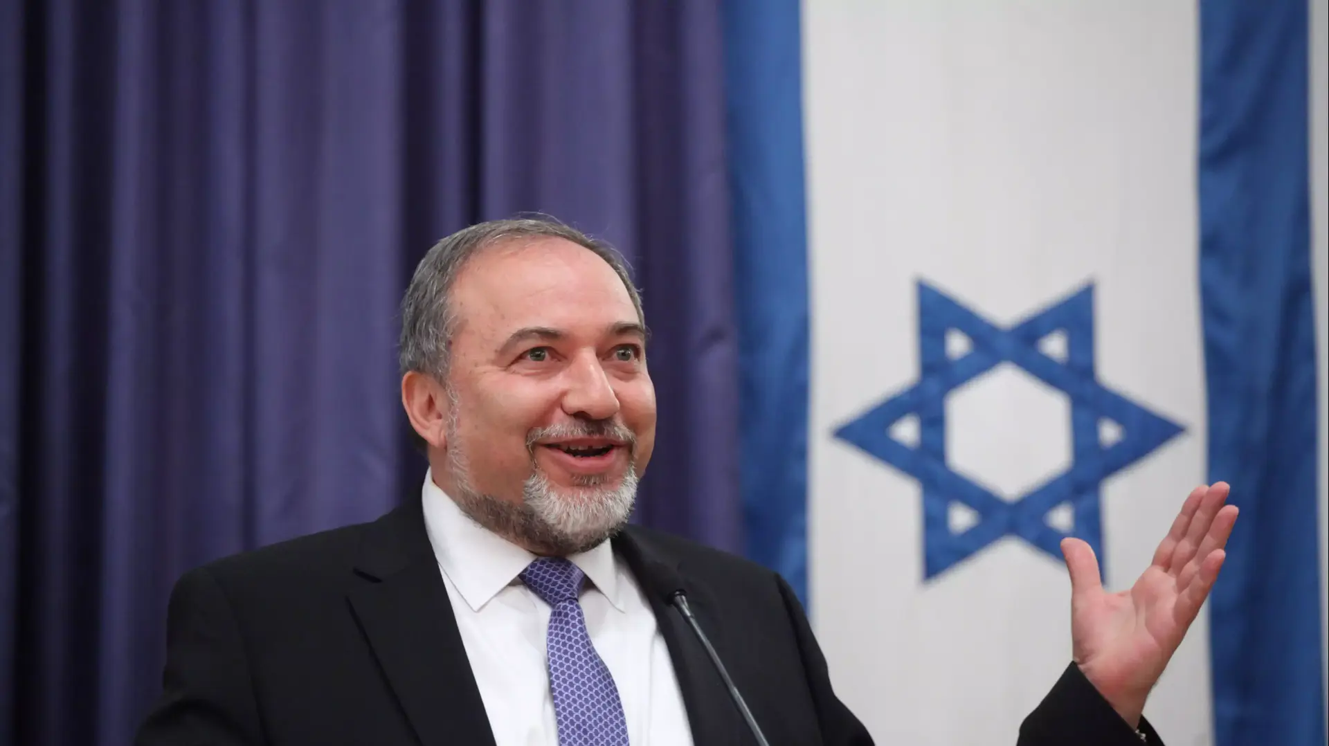 קבלת פנים לשר החוץ אביגדור ליברמן עם חזרתו למשרד החוץ, נובמבר 2013 קבלת פנים לשר החוץ אביגדור ליברמן עם חזרתו למשרד החוץ, נובמבר 2013