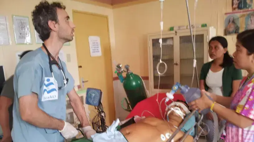 בית חולים שדה שהקים צה"ל בפיליפינים לנפגעי סופת הטייפון "האיאן". 15 בנובמבר 2013 בית חולים שדה שהקים צה"ל בפיליפינים לנפגעי סופת הטייפון "האיאן". 15 בנובמבר 2013