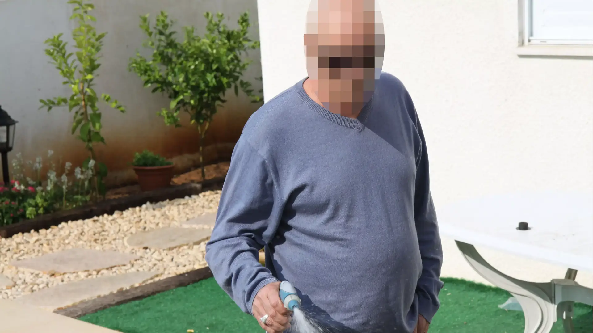 אביו של הזמר המפורסם החשוד בעבירות מין בקטינות, נובמבר 2013 אביו של הזמר המפורסם החשוד בעבירות מין בקטינות, נובמבר 2013