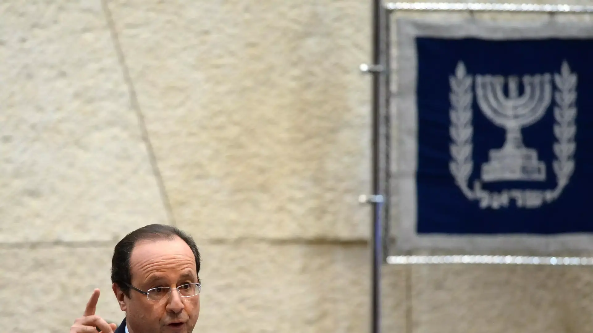 נשיא צרפת פרנסואה הולנד נואם במליאת הכנסת נשיא צרפת פרנסואה הולנד נואם במליאת הכנסת