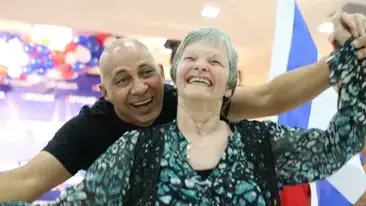 חגיגות במטה מפלגת העבודה בבית סוקולוב בתל אביב עם היוודע תוצאות הבחירות לראשות המפלגה, 22 בנובמבר 2013 חגיגות במטה מפלגת העבודה בבית סוקולוב בתל אביב עם היוודע תוצאות הבחירות לראשות המפלגה, 22 בנובמבר 2013