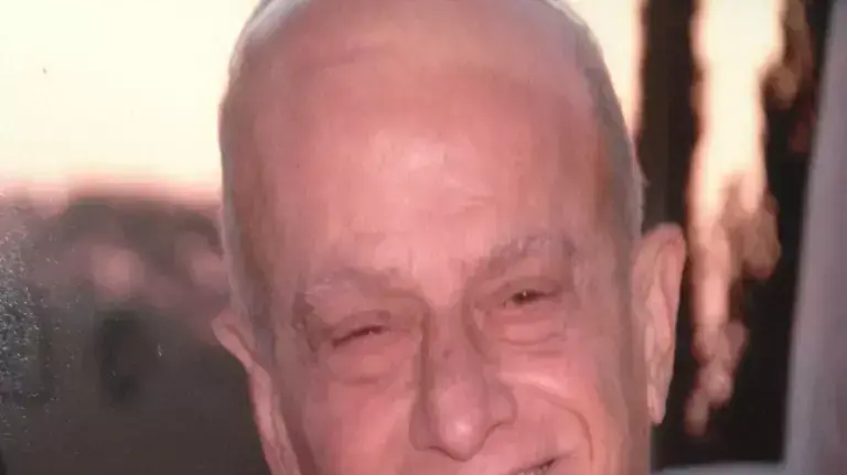מאיר סולומון, נהרג הבוקר בתאונת פגע וברח בראשל"צ מאיר סולומון, נהרג הבוקר בתאונת פגע וברח בראשל"צ