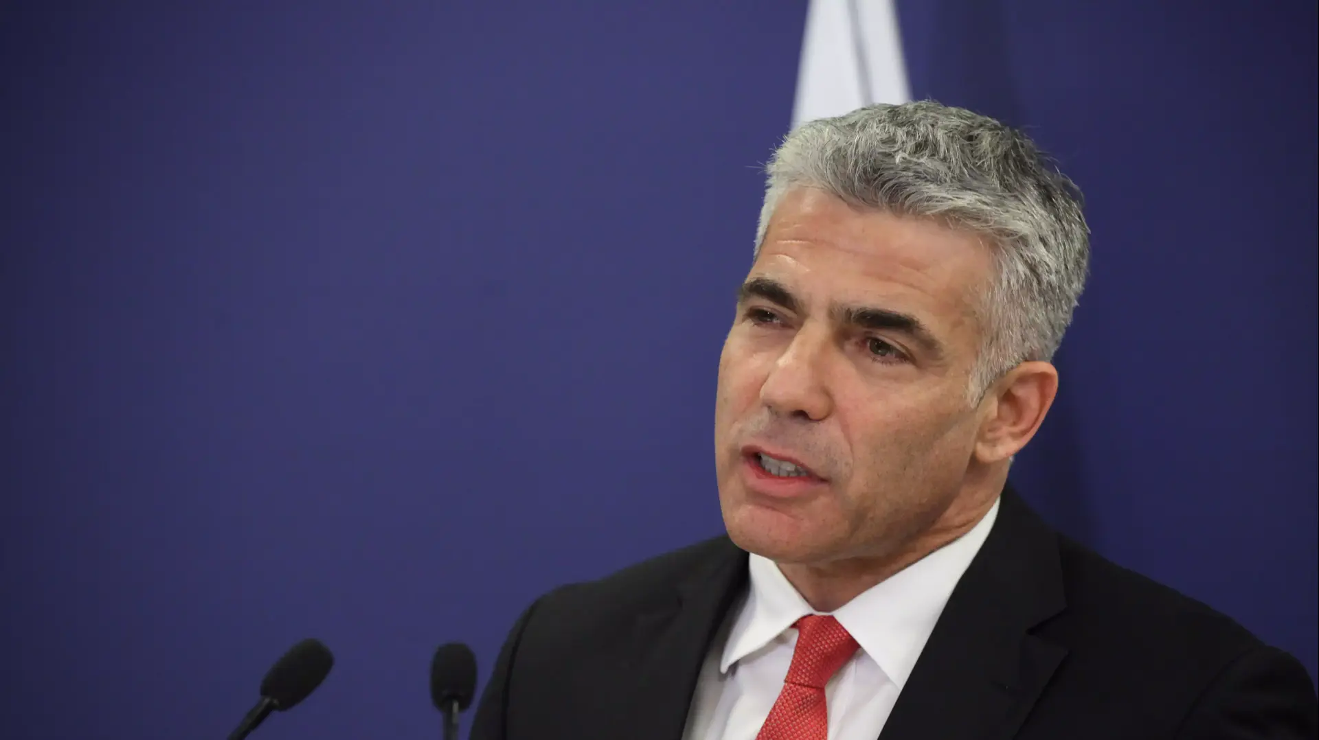 יאיר לפיד במסיבת עיתונאים במשרד האוצר. נובמבר 2013 יאיר לפיד במסיבת עיתונאים במשרד האוצר. נובמבר 2013