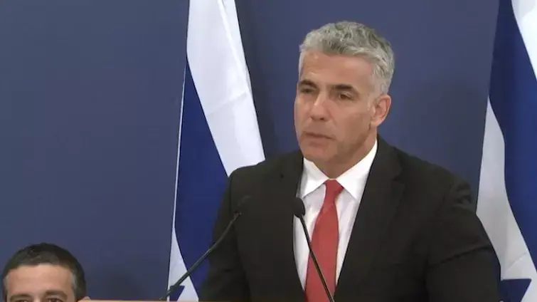 לפיד הודיע: "לא נעלה את מס ההכנסה בינואר"