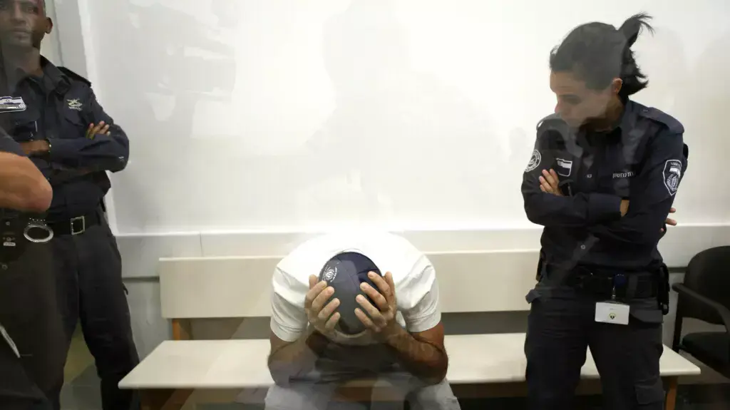 כתב אישום הוגש נגד אבנר טווק הרוצח של נאוה חן. נובמבר 2013 כתב אישום הוגש נגד אבנר טווק הרוצח של נאוה חן. נובמבר 2013
