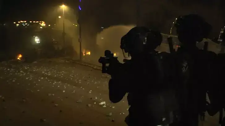 עימותים ומעצרים אלימים בהפגנות נגד פראוור