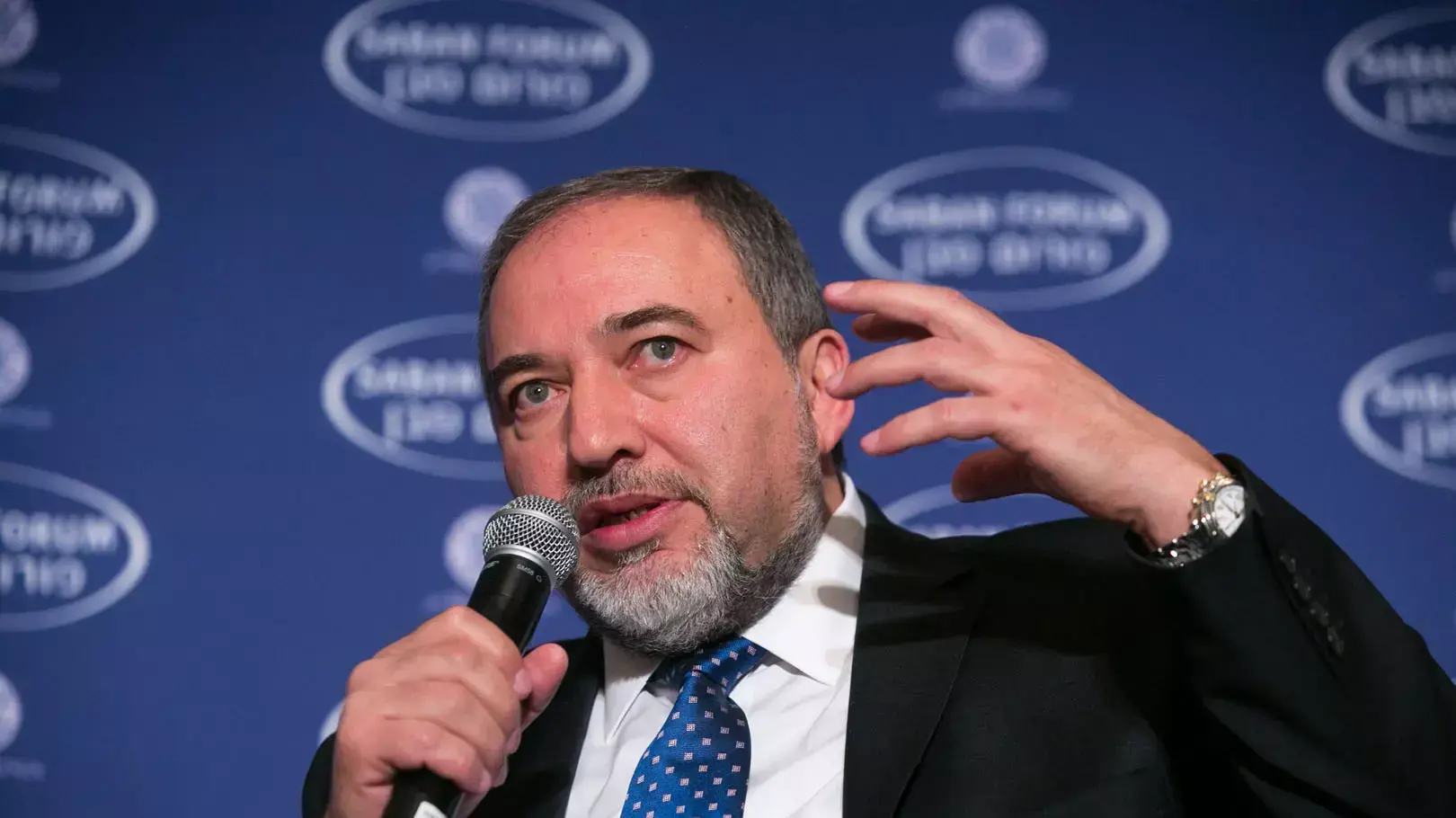 שר החוץ, אביגדור ליברמן, ב"פורום סבן", 6 בדצמבר 2013 שר החוץ, אביגדור ליברמן, ב"פורום סבן", 6 בדצמבר 2013