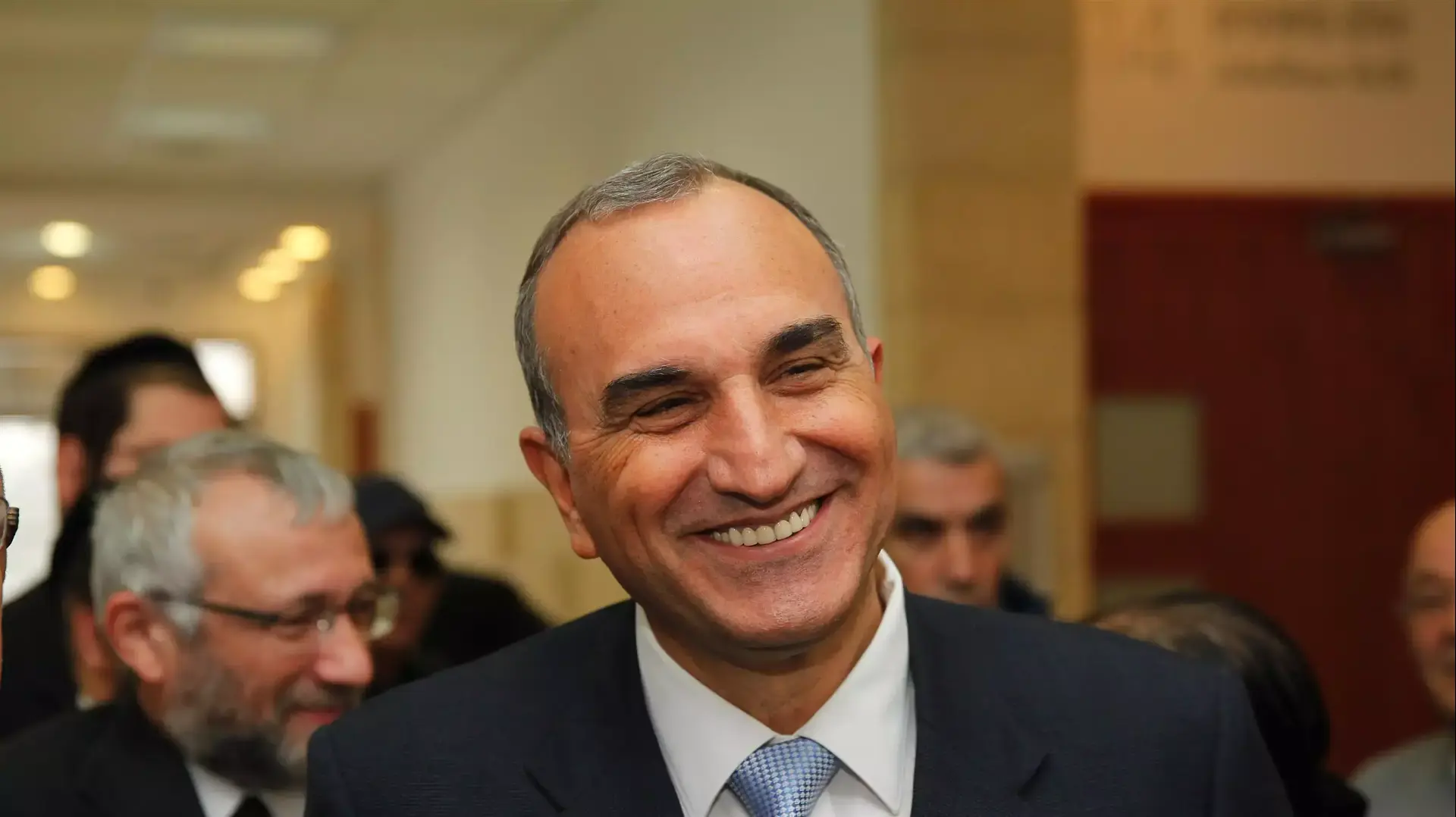 אלי כהן בדיון במחוזי ירושלים בנושא הבחירות בבית שמש, דצמבר 2013 אלי כהן בדיון במחוזי ירושלים בנושא הבחירות בבית שמש, דצמבר 2013