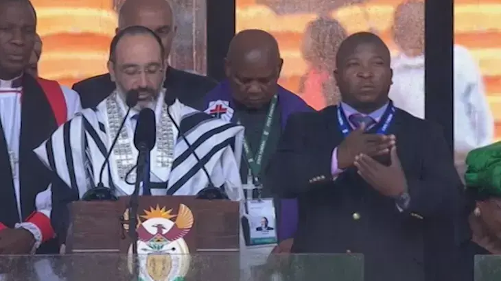חירשים טוענים: המתרגם באשכבת מנדלה - מתחזה