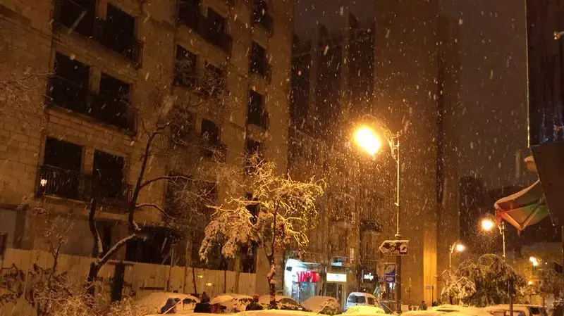 שלג כבד במרכז ירושלים שלג כבד במרכז ירושלים