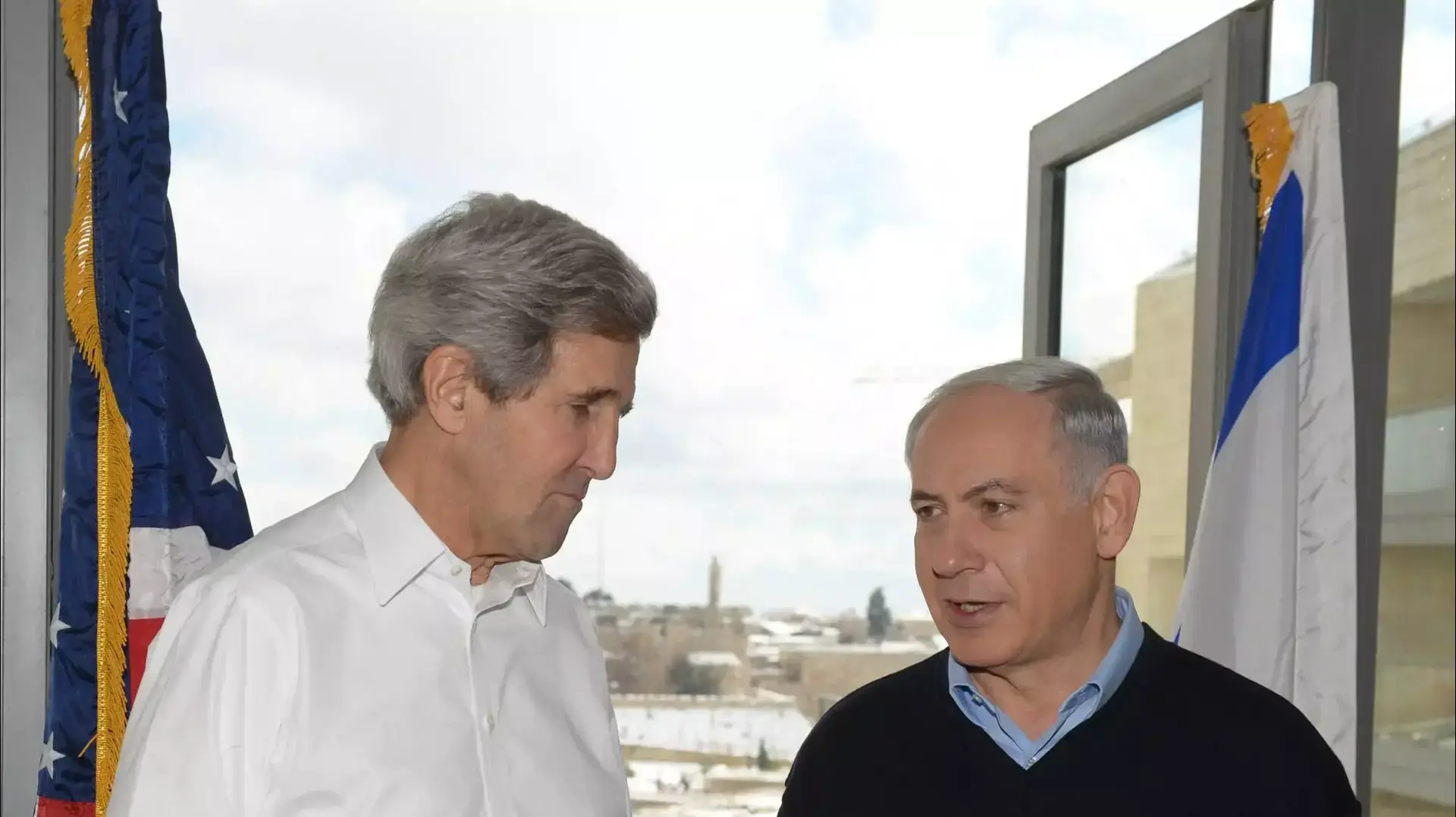 פגישת ראש הממשלה בנימין נתניהו עם מזכיר המדינה ג'ון קרי, דצמבר 2013 פגישת ראש הממשלה בנימין נתניהו עם מזכיר המדינה ג'ון קרי, דצמבר 2013