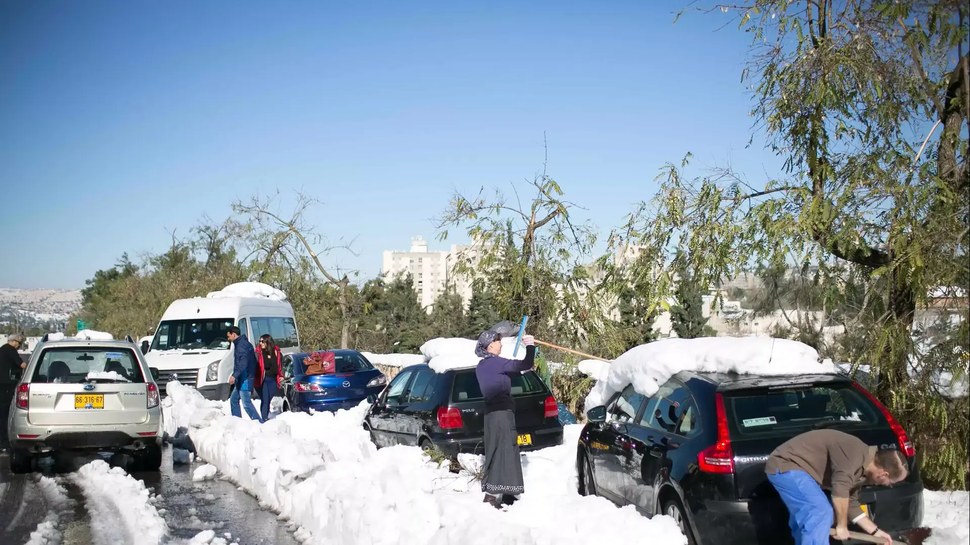 קריית יובל מתאוששת אחרי הסערה, דצמבר 2013 קריית יובל מתאוששת אחרי הסערה, דצמבר 2013