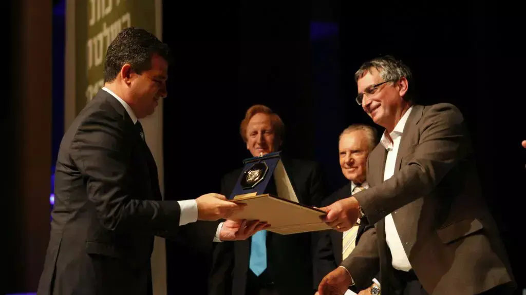 כרמל שאמה הכהן בטקס אבירי איכות השלטון במוזיאון תל אביב. דצמבר 2013 כרמל שאמה הכהן בטקס אבירי איכות השלטון במוזיאון תל אביב. דצמבר 2013