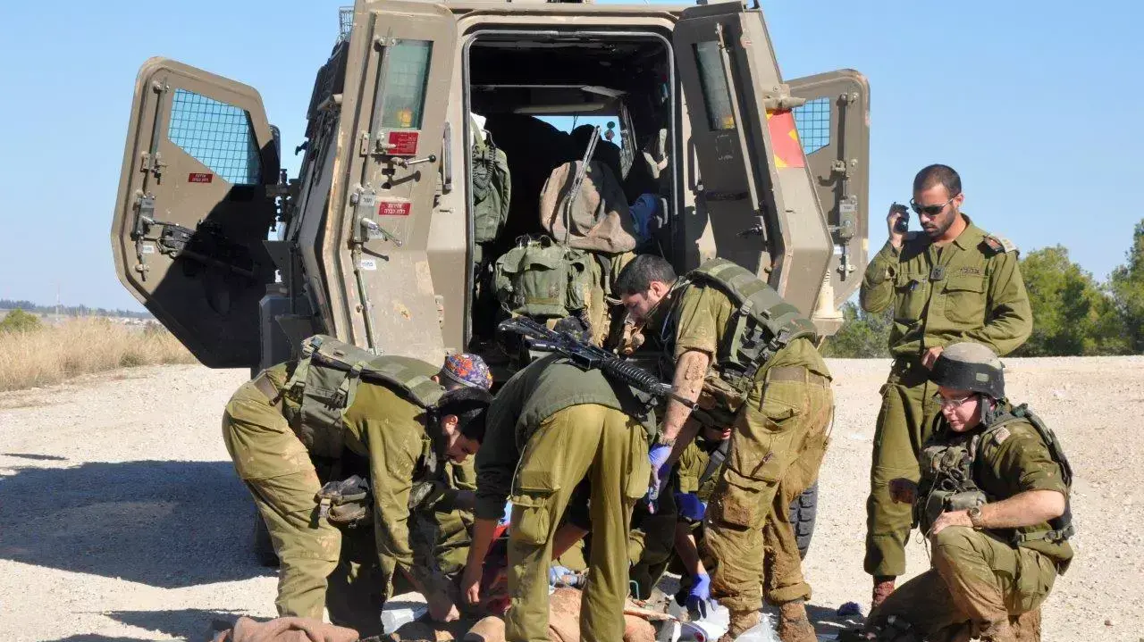 פצוע קשה באירוע ירי על גדר המערכת בנחל עוז, דצמבר 2013 פצוע קשה באירוע ירי על גדר המערכת בנחל עוז, דצמבר 2013