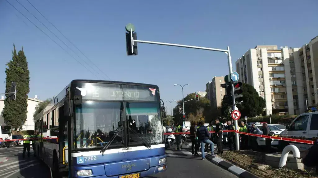 בת 71 נדרסה על ידי אוטובוס ברחוב משה דיין בתל אביב בת 71 נדרסה על ידי אוטובוס ברחוב משה דיין בתל אביב