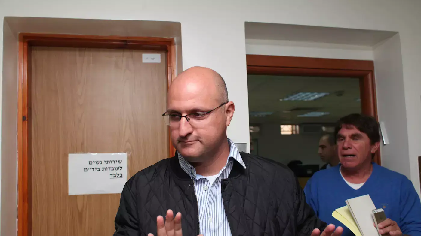 גזר דין לניסים אדרי בבית הדין המשמעתי במטה המחוז בירושלים, דצמבר 2013