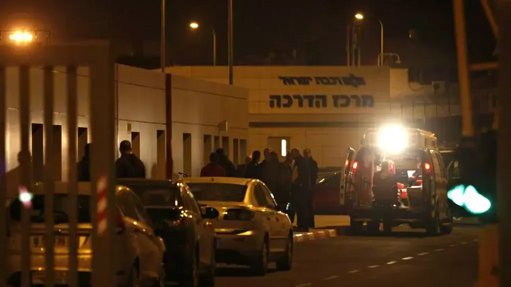 תאונה בתחנת הרכבת לוד, עובד נהרג מפגיעת קטר. דצמבר 2013 תאונה בתחנת הרכבת לוד, עובד נהרג מפגיעת קטר. דצמבר 2013