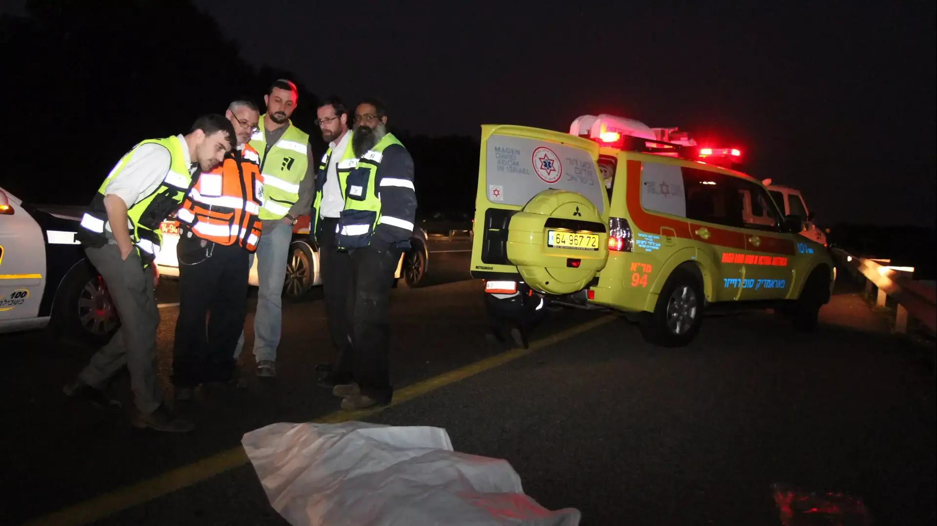 תאונת דרכים קטלנית בכביש החוף ליד מחלף ינאי. דצמבר 2013 תאונת דרכים קטלנית בכביש החוף ליד מחלף ינאי. דצמבר 2013