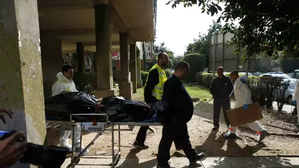 זירת רצח אישה כבת 40 בתל אביב, ינואר 2014 זירת רצח אישה כבת 40 בתל אביב, ינואר 2014