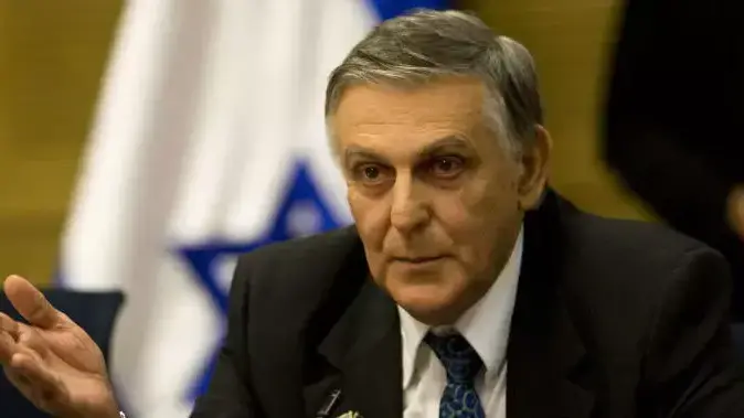 פרופ' דן שכטמן ,זוכה פרס נובל בכימיה, הציג את מועמדותו לנשיאות מדינת ישראל