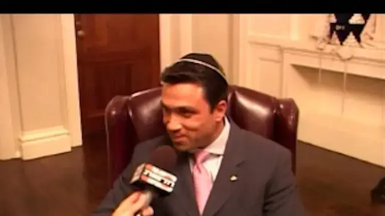 הכתבה של ערוץ 10 על הרב פינטו