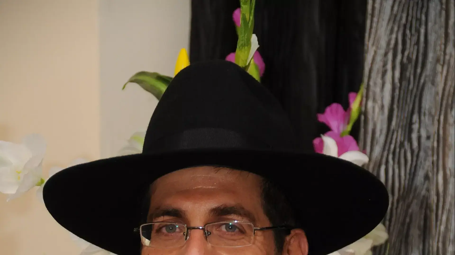 הרב אליקים אליאסי שנהרג בתאונת טרקטור. ינואר 2014 הרב אליקים אליאסי שנהרג בתאונת טרקטור. ינואר 2014