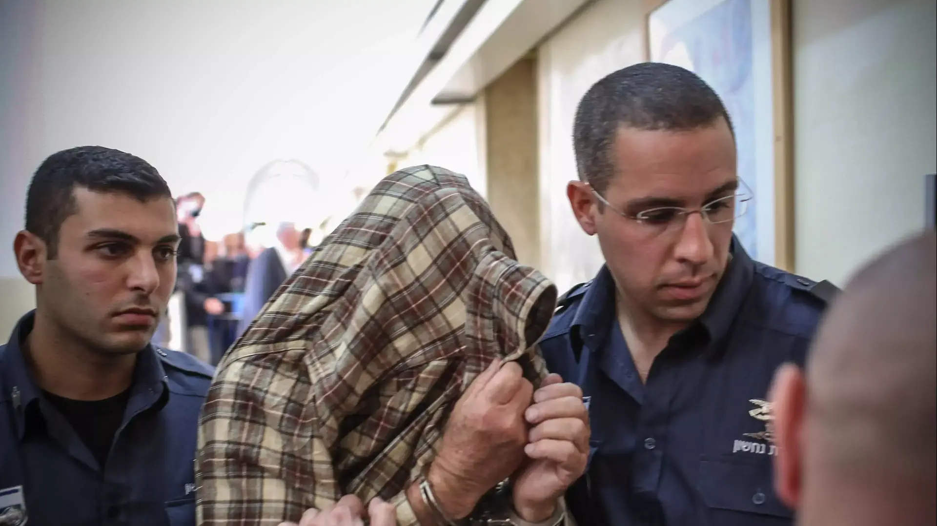 הארכת מעצר למדביר החשוד בשימוש בחומרי הדברה קטלניים שגרמו למותן של יעל ואביגיל גרוס. ינואר 2014